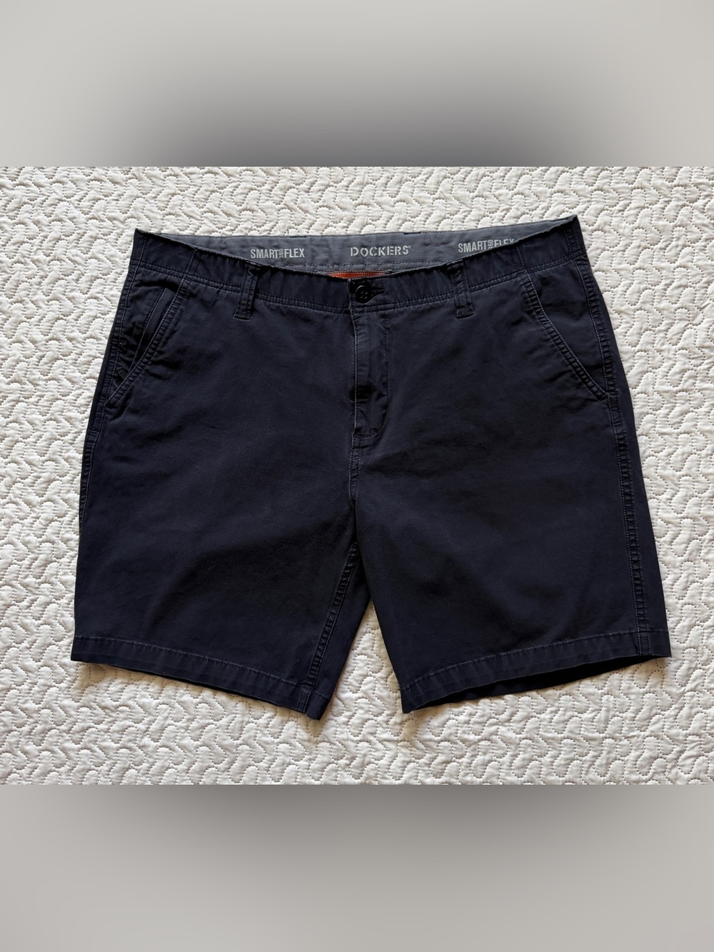 Dockers Smart 360 Flex Men’s Chino Shorts Size 38 Black Stretch Flat Front